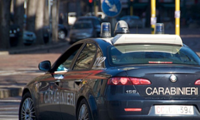 Minaccia con un taglierino l’autista dell’autobus alla fermata di via Vittorio Emanuele: arrestato dai carabinieri