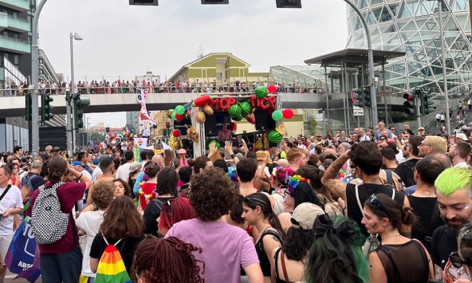 Milano Pride 2024: un’onda colorata invade Milano e chiede diritti