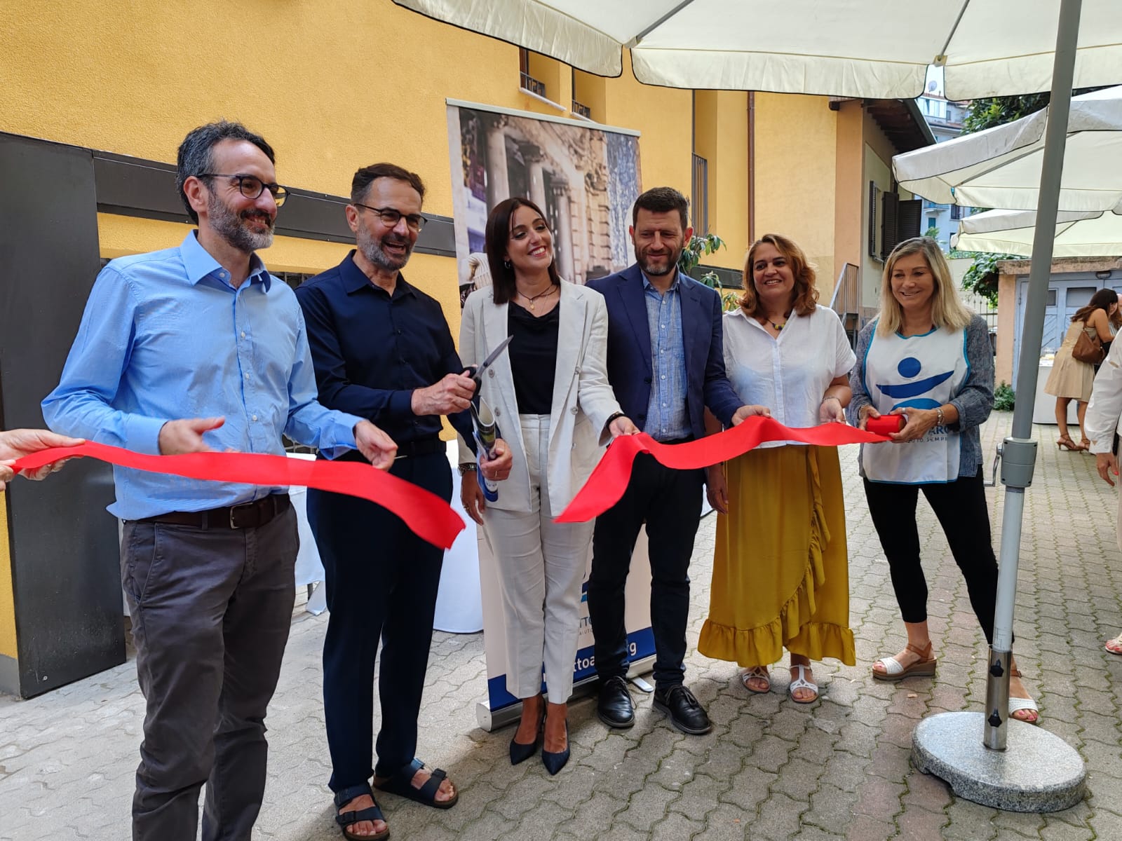 CASA, PROGETTO ARCA: INAUGURATO NUOVO 'CONDOMINIO SOCIALE' (FOTO 1)