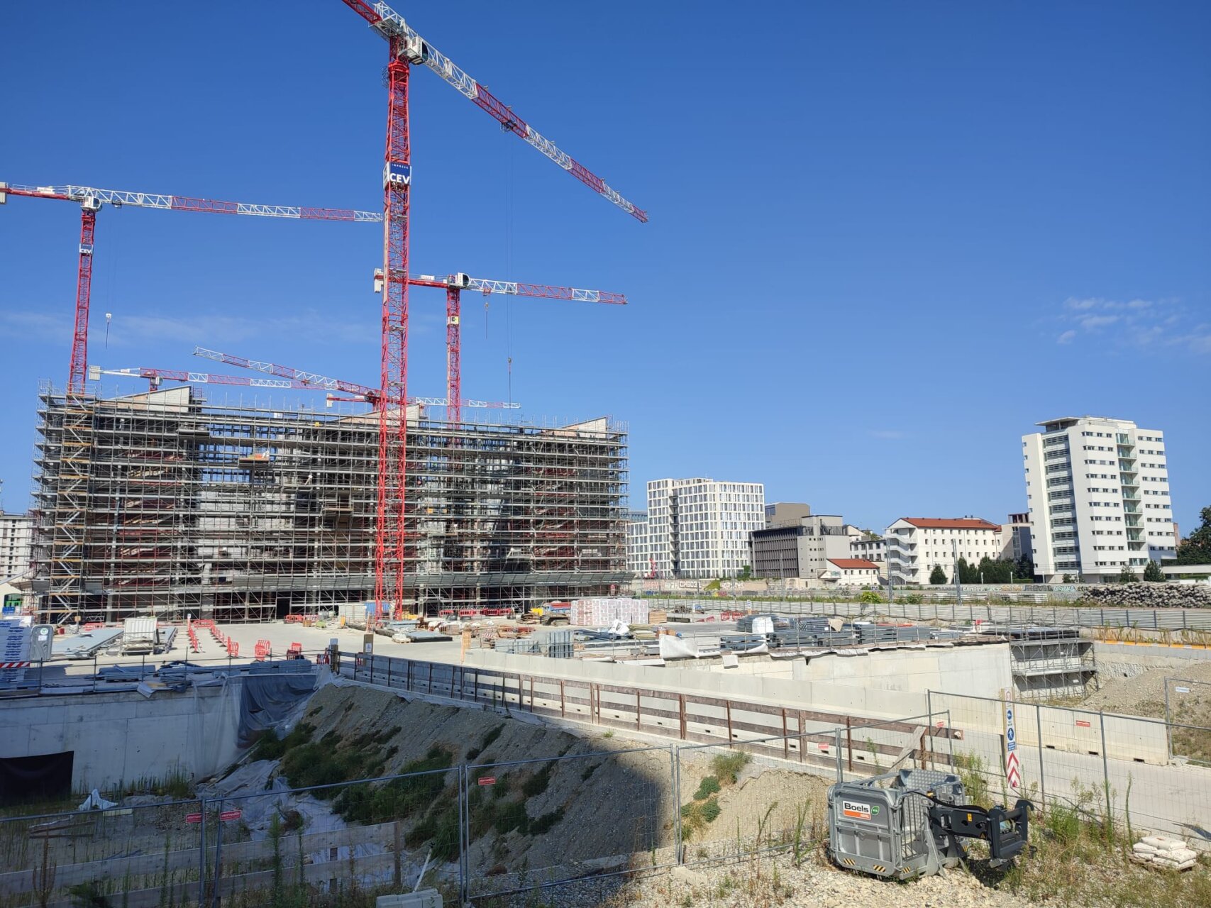 OLIMPIADI, SALVINI VISITA CANTIERE VILLAGGIO SCALO ROMANA (FOTO 3)