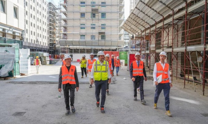 Olimpiadi, Salvini e il sopralluogo al villaggio di Porta Romana: “Lavori nei tempi”