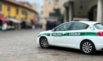 Al volante ubriaco e senza patente: 50enne fermato a Corsico dalla Polizia Locale