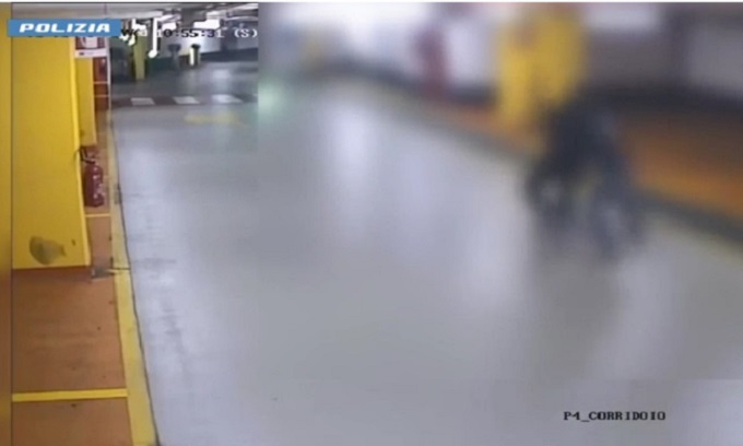 18enne arrestato per aver rubato diversi orologi di lusso ai turisti