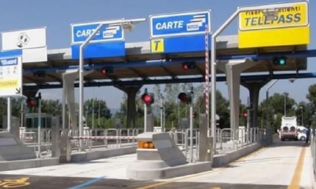 Tangenziale Nord, chiuso lo svincolo di Baranzate
