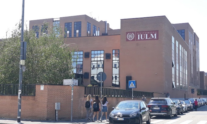 Contro la violenza sulle donne, l’università Iulm dà il via ad un canale di ascolto per studentesse e personale