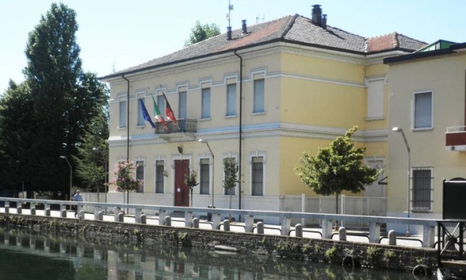 Trezzano esce da Avviso Pubblico: scontro tra maggioranza e opposizione