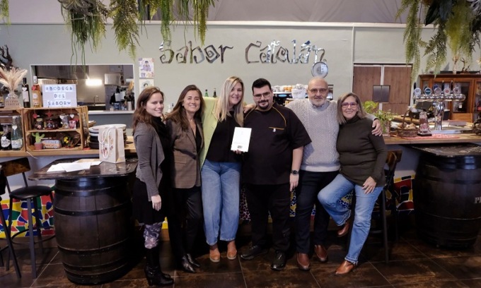 “Sabor Catalán” di Corsico premiato dalla Camera di Commercio iberica come ristorante spagnolo autentico