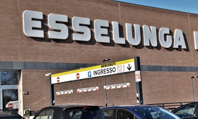 Esselunga lancia l’orario ridotto in alcuni punti vendita: ecco quali e le ragioni della scelta