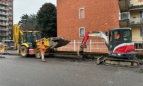 Iniziati i lavori su marciapiedi strade e parcheggio di via Fermi a Corsico