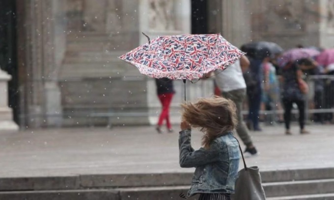 Previsto forte vento in Lombardia, chiusi tutti i parchi di Milano
