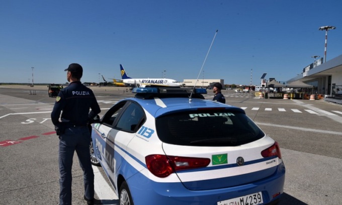 19enne fermata all’aeroporto di Orio al Serio: si stava imbarcando per andare a combattere con l’Isis
