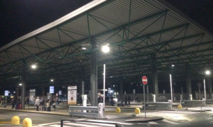 Rete per l’immigrazione irregolare smantellata: sette arresti dopo indagine su traffici alla stazione di Lampugnano
