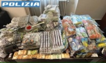 Casa dolce casa… piena di droga! Sequestrati 84 kg di stupefacenti e 46mila euro: due arresti