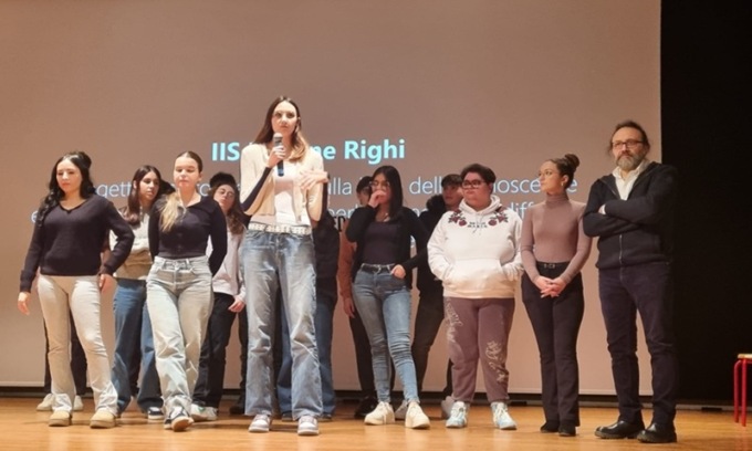 Il progetto sul bullismo dei ragazzi del Falcone-Righi