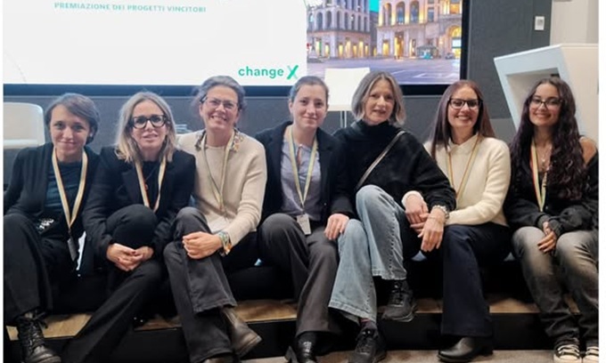 “Connessioni intergenerazionali”: il progetto di Sacra Famiglia e del Falcone-Righi di Corsico che unisce tecnologia e cura