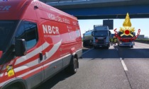 Incidente lungo l'A1: coinvolti 4 mezzi pesanti e un'auto, quattro feriti