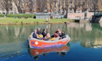 Dal 16 marzo nei Navigli arriva la barca elettrica Wau! per ripulire le acque dai rifiuti