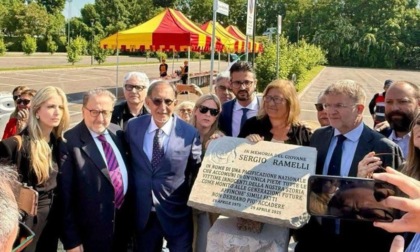 Inaugurato (con qualche polemica) piazzale Sergio Ramelli a Trezzano