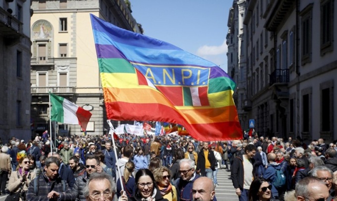 Il governo vuole un 25 Aprile “sobrio”, risponde il sindaco di Milano: “non so cosa intenda, bisognerebbe chiederglielo”