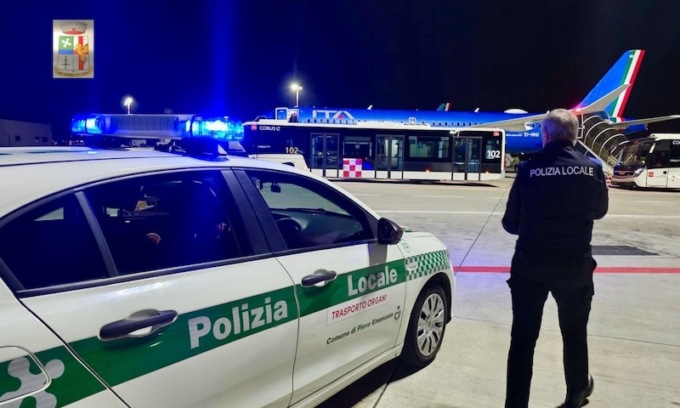 Trasporto organi: gli agenti volontari in missione per salvare vite