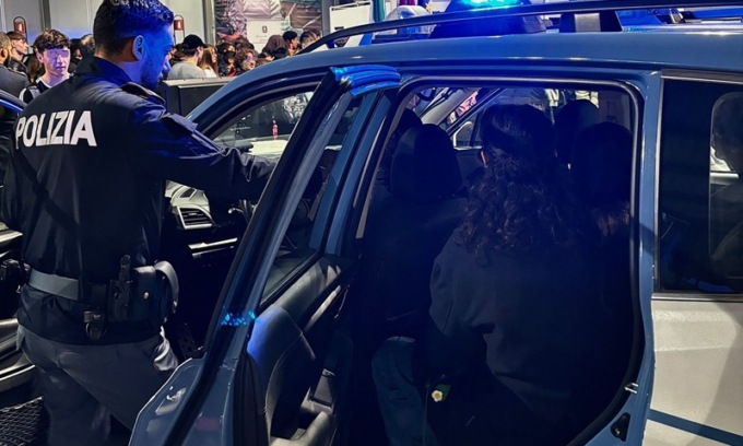 Notte di violenza a Milano: 14 aggressioni e diversi feriti in poche ore nel centro cittadino