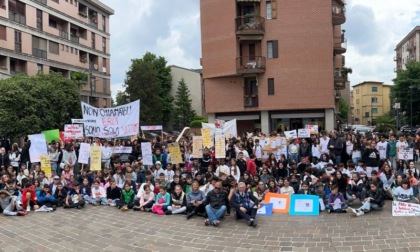 A Corsico la Marcia della Legalità: studenti in prima linea contro le mafie