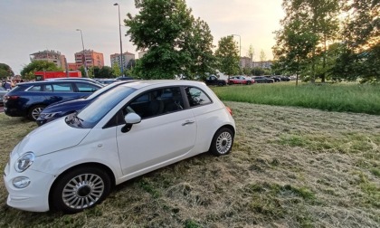 Parte la stagione dei concerti all'Ippodromo La Maura e subito scoppiano le polemiche su sosta selvaggia e traffico