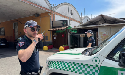 Discoteca abusiva e cibo avariato: sequestrato l'American Sax Club a Valleambrosia. Due arresti per spaccio in centro città