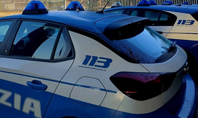 Travolto sulle strisce: muore a 25 anni, indagato un poliziotto fuori servizio