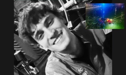 Alessandro Nebbiolini caduto con l'auto nel Naviglio mentre tornava dal lavoro. Il papà: “Era speciale. Un ragazzo sempre sorridente”