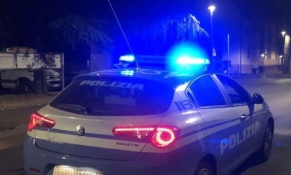 Aggressione al Latin Festival, accoltellano alla gola un 23enne con un coccio di bottiglia: due arresti per tentato omicidio
