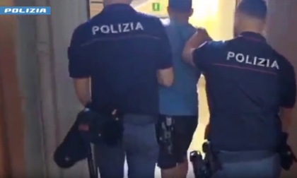 Turista aggredito e derubato su un treno: arrestati due giovani a Busto Arsizio