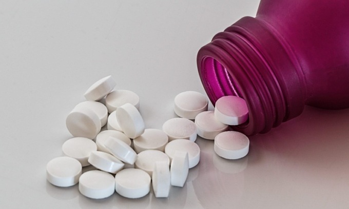 Arrestati tre spacciatori al Giambellino: nascondevano pasticche di oxycontin dal valore di 5mila euro