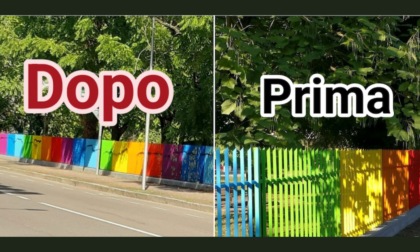 Sfregiato con vernice nera il “cancello arcobaleno” appena realizzato al Centro Civico di Buccinasco