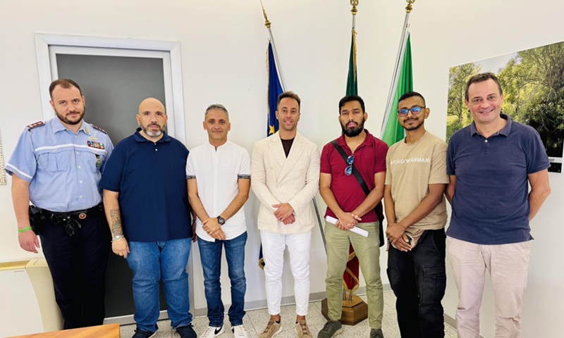 Minimarket e Comune di Rozzano a confronto: “Insieme contro il degrado”