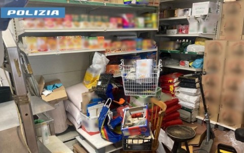 Minimarket chiuso a Milano: gravi violazioni igienico-sanitarie e prodotti ittici non tracciati