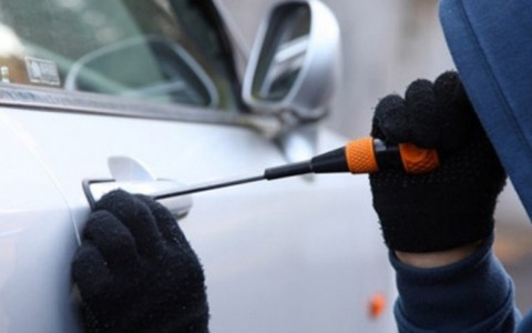 Furti d’auto nel sud Milano: sei arresti, indagato anche un componente della Polizia Locale di Cesano