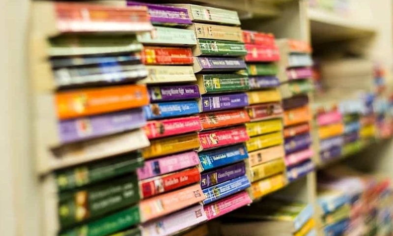 Libri gratis per tutti i cicli di istruzione ad Assago contro il caro-scuola