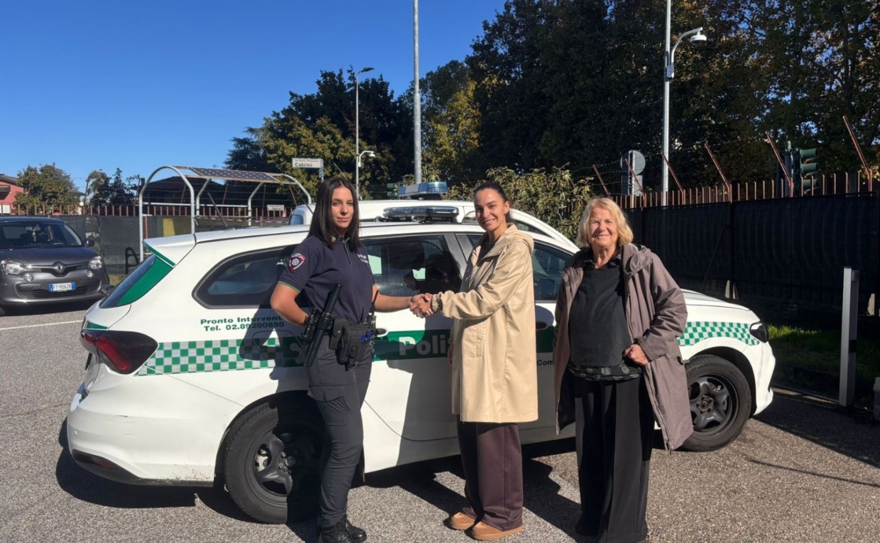 Ritrovata a Rozzano una borsa rubata contenente passaporti e biglietti aerei: restituita a due turiste in vacanza