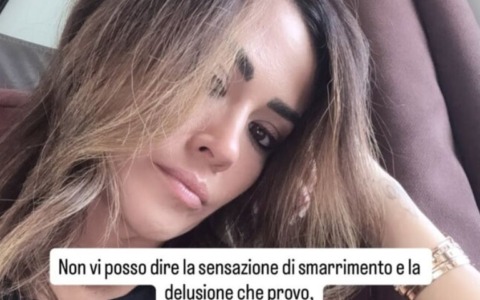 Si vantava del furto a Giorgia Palmas: ladro incastrato dalle foto sul cellulare