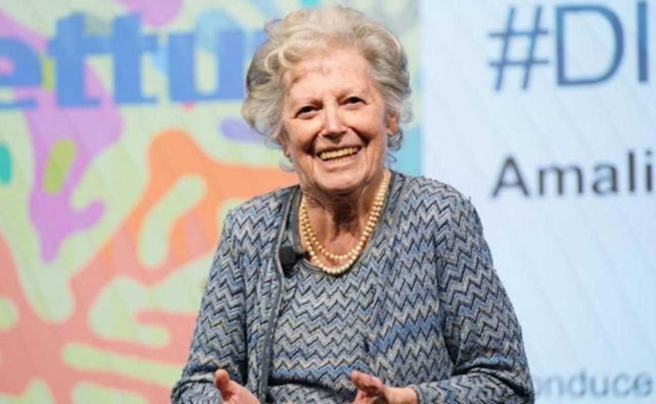 Halloween tra le stelle: Amalia Ercoli Finzi ospite d’onore all’osservatorio di Rozzano