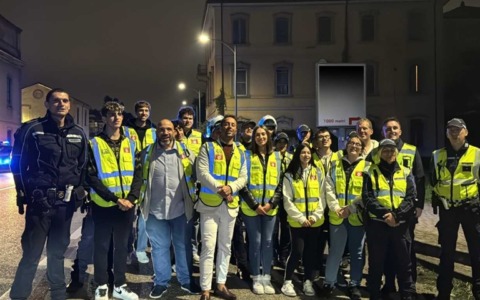 Una notte in pattuglia: i ragazzi di “On the Road” a fianco della polizia locale di Rozzano