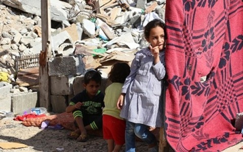 Cesano Boscone pronto ad adottare a distanza i bimbi palestinesi con il progetto “Ore felici per i bambini di Gaza”