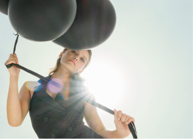 Con le Black Weeks di Franciacorta Designer Village inizia lo shopping  dedicato alla ricerca dei doni