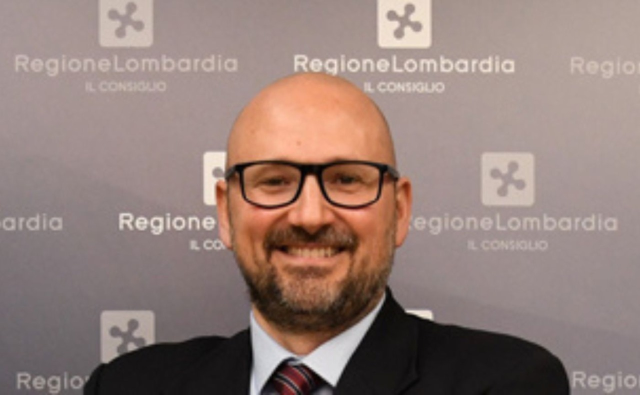 Cattivi odori a Corsico e Cesano, Negri (Pd): “La Regione convochi subito Arpa in Commissione”