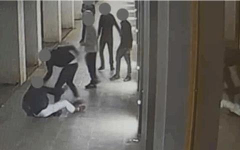 Quando la Violenza Nasconde un Vuoto: Uno Sguardo Psicologico al Caso di Corso Como