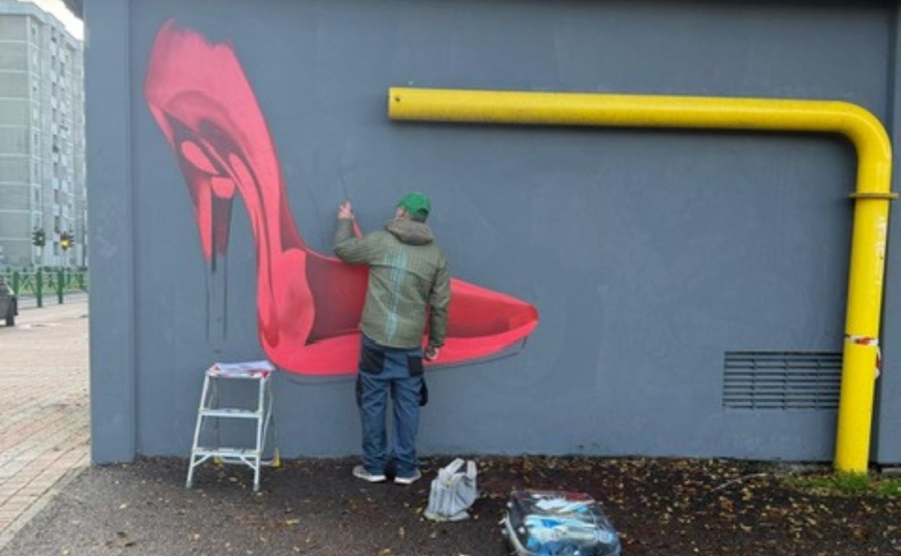 25 novembre, Un murale per Giulia Cecchettin e per tutte le donne vittime di violenza a Rozzano