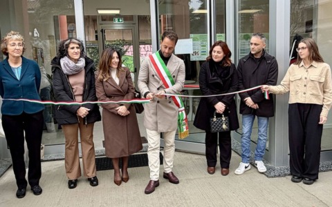 A Rozzano un nuovo spazio per la comunità: inaugurato lo “Spazio Vis_a_Vis” finanziato dal PNRR