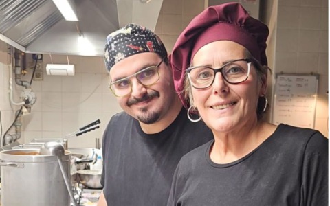 Due settimane a Natale, brinda con amici e colleghi al Sabor Catalan e Regala la Spagna