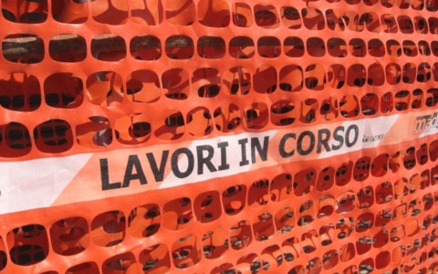 Milano diventa una “città spugna”: 27 cantieri contro piogge estreme e siccità